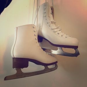 Glacier 120 White Jackson Figure Skates
